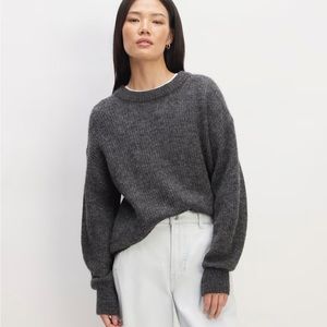 Everlane Heather Charcoal Alpaca Crew size Small